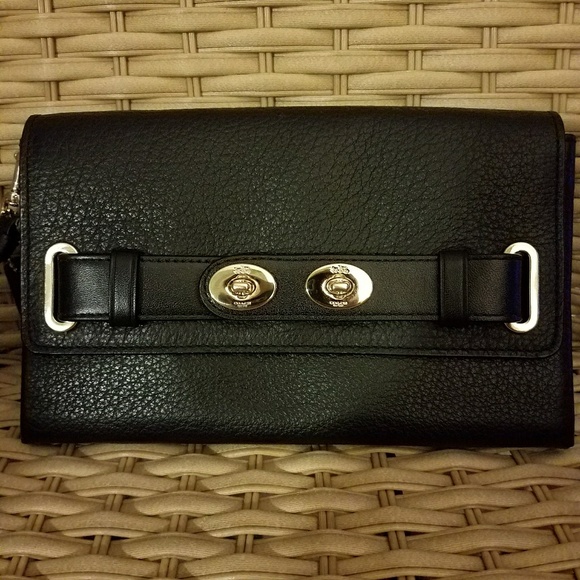 Nwt Coach Blake clutch - Picture 2 of 7